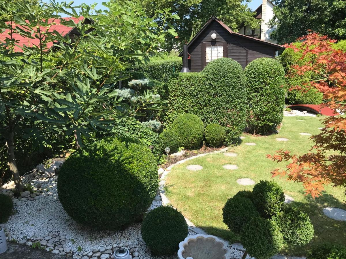 Nyaralo Japankerttel - Apartment With Japanese Garden Balatonmáriafürdő Exterior foto