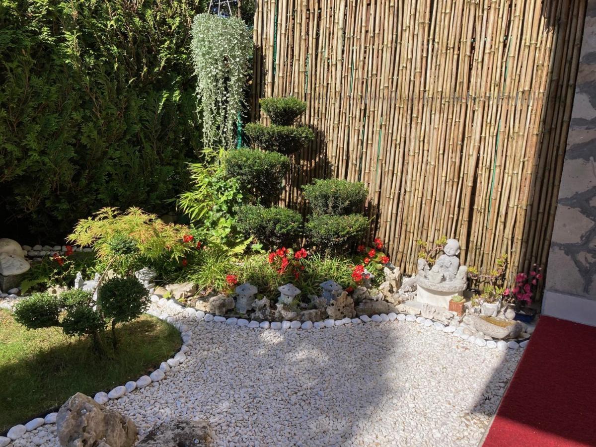 Nyaralo Japankerttel - Apartment With Japanese Garden Balatonmáriafürdő Exterior foto